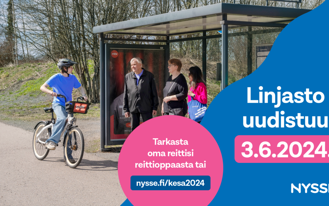 Ihmisiä bussipysäkillä. Teksti Linjasto uudistuu 3.6.2024.